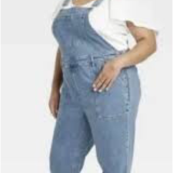 NWT Ava & Viv Denim Medium Wash Overalls - Picture 4 of 16